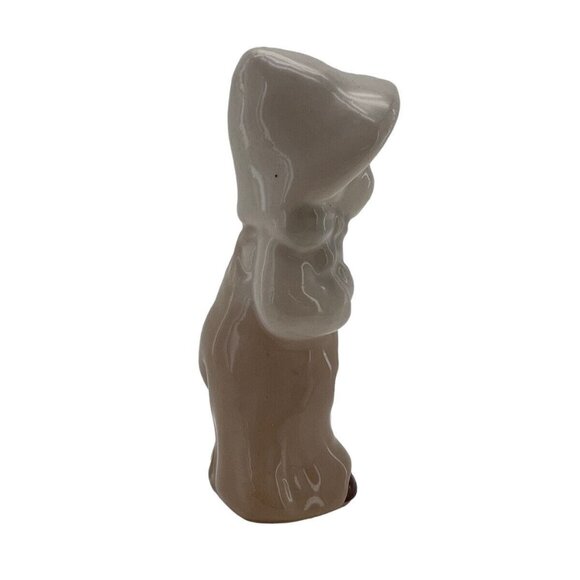 Vintage Ceramic Harvest Girl Figurine Bonnet Bread 5.5" Tall Collectible - Picture 5 of 8